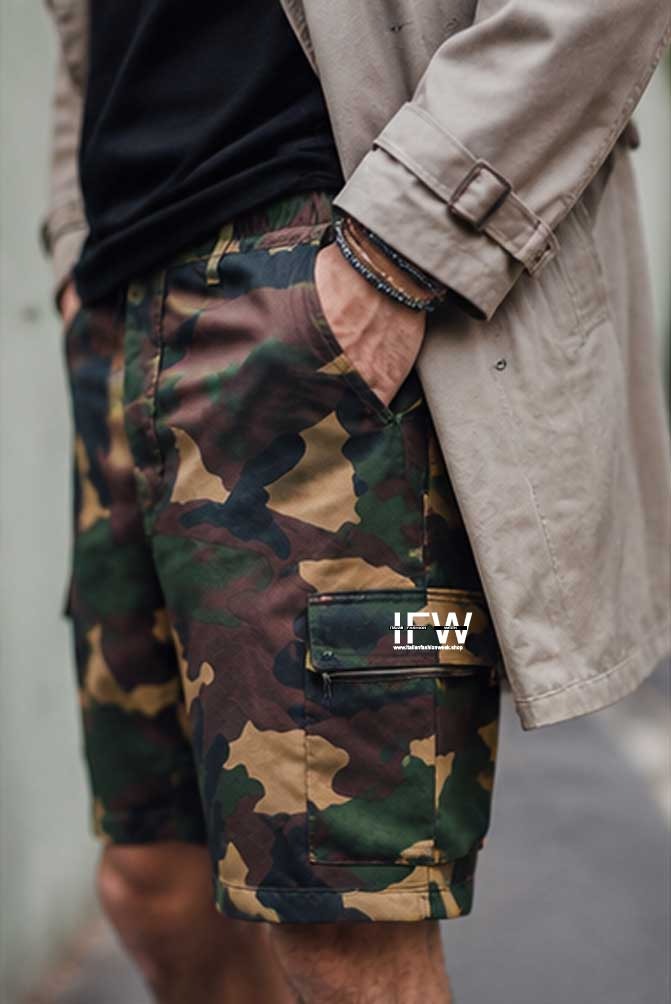 Men's Elastic Waist Utility Cargo Camouflage Short Lightweight Multi Pocket Short